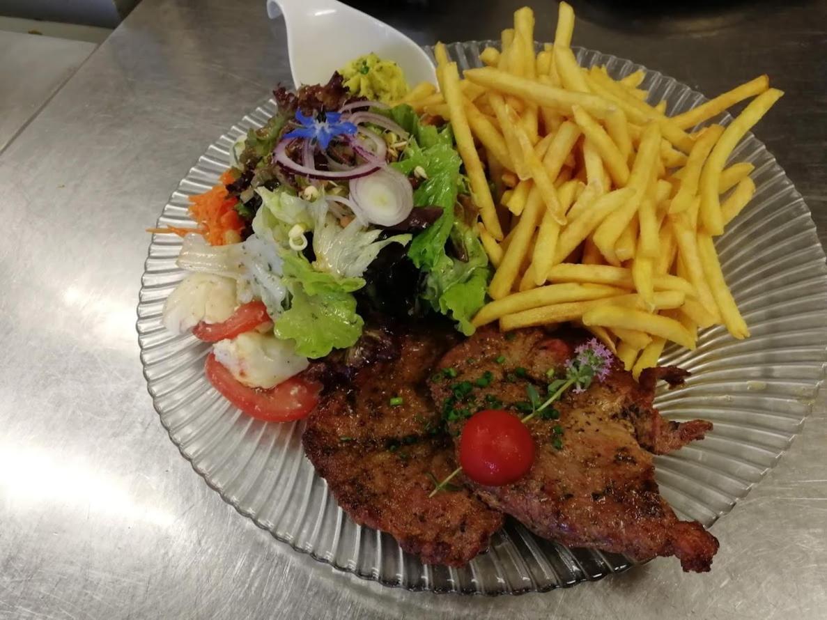 Hotel Restaurant Albans Sonne Bad Rippoldsau-Schapbach ภายนอก รูปภาพ