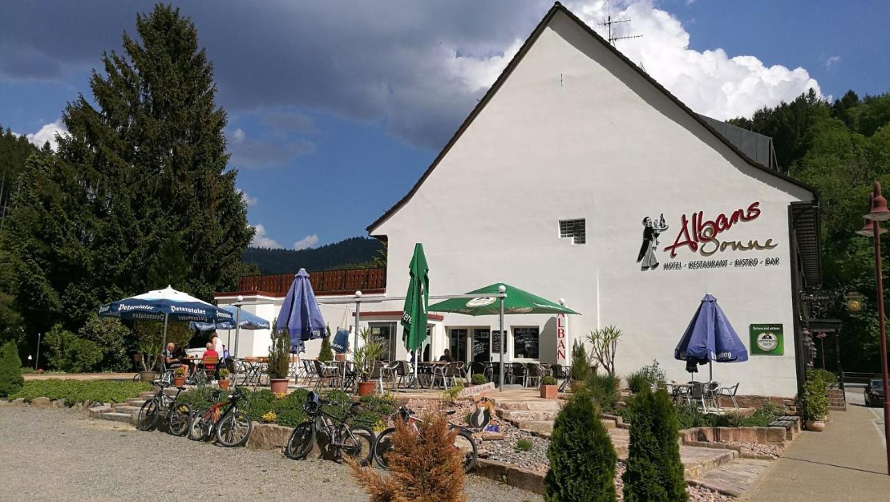 Hotel Restaurant Albans Sonne Bad Rippoldsau-Schapbach ภายนอก รูปภาพ