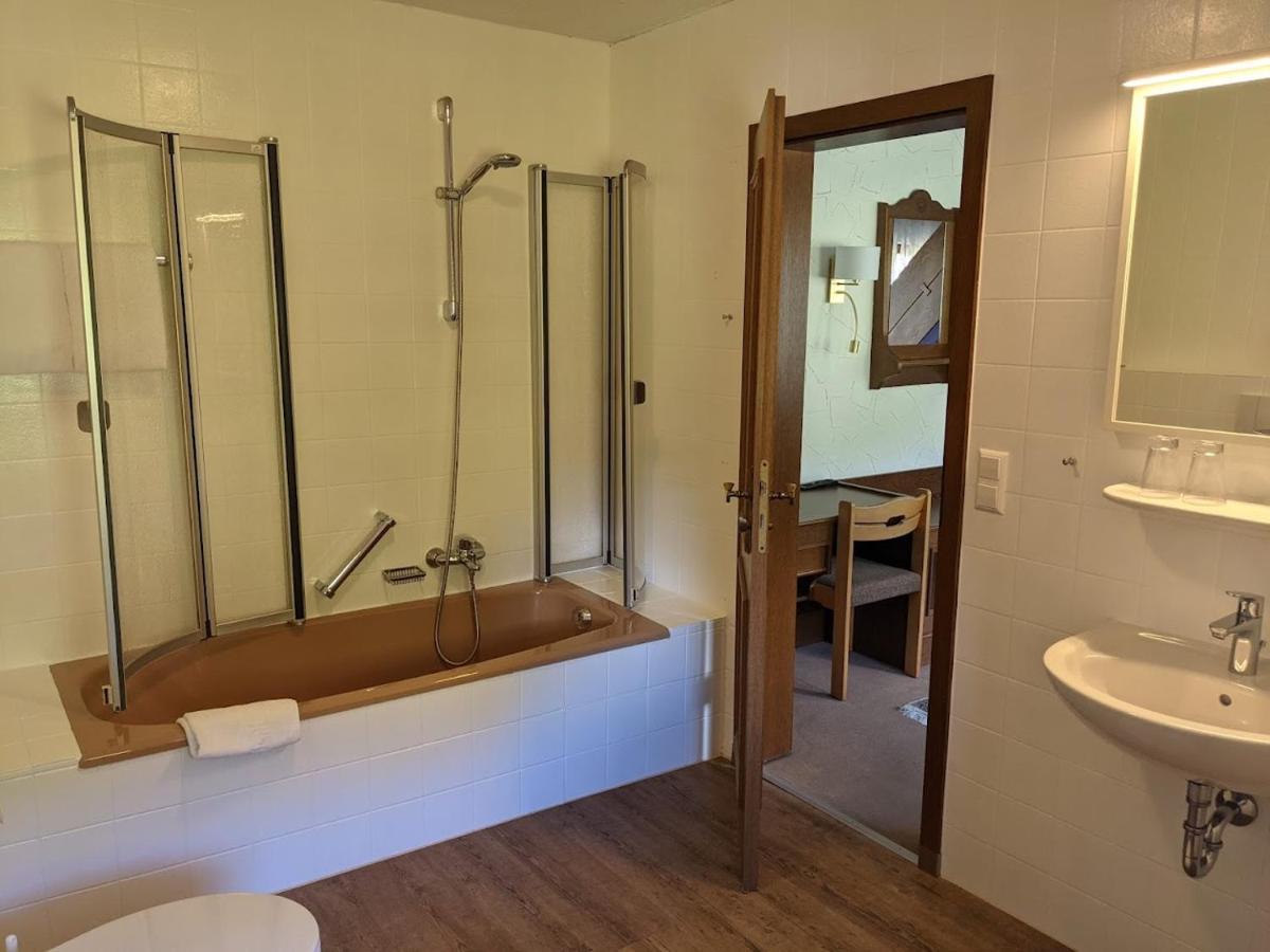 Hotel Restaurant Albans Sonne Bad Rippoldsau-Schapbach ภายนอก รูปภาพ