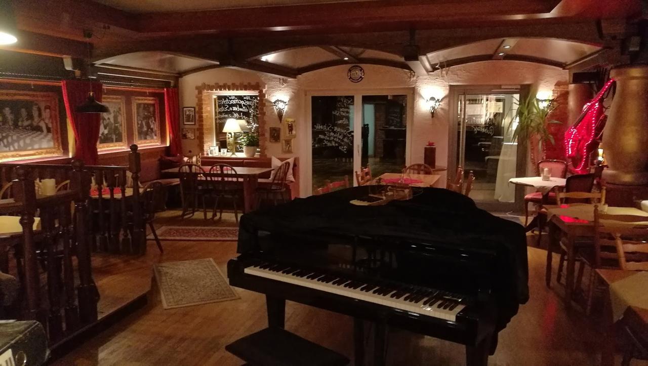 Hotel Restaurant Albans Sonne Bad Rippoldsau-Schapbach ภายนอก รูปภาพ